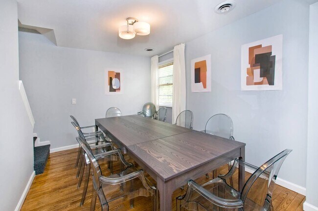 Foto del edificio - 9 Saddlewood Ct