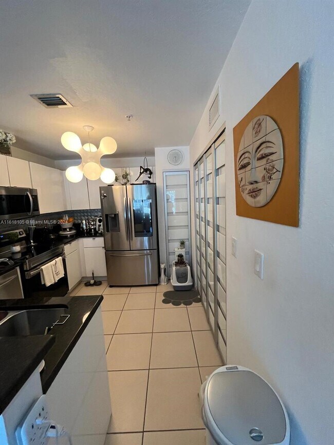 Foto del edificio - 11603 NW 89th St