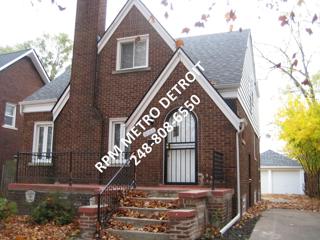 Foto principal - Spacious Brick Colonial in Detroit