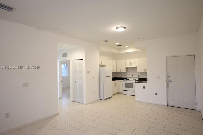 Foto del edificio - 405 E 7th St