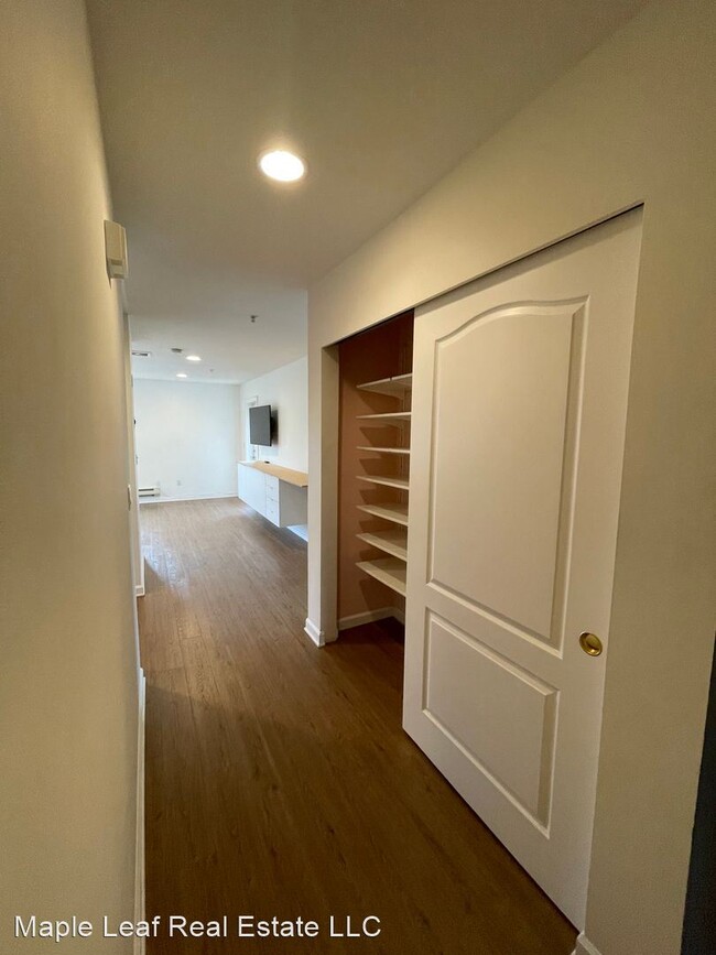 Building Photo - 1 br, 1 bath House - 3014 NE 145th Street,...