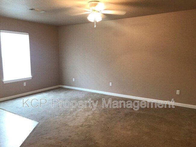 Foto del edificio - 811 N 48th St