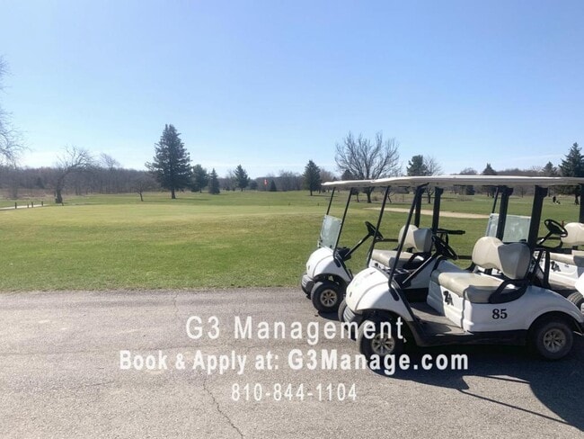 Building Photo - 570 E Marr Rd