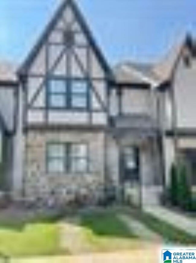 Building Photo - 4238 Lennox Dr