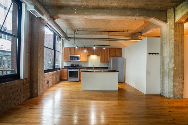 Foto del edificio - 210 S Desplaines St