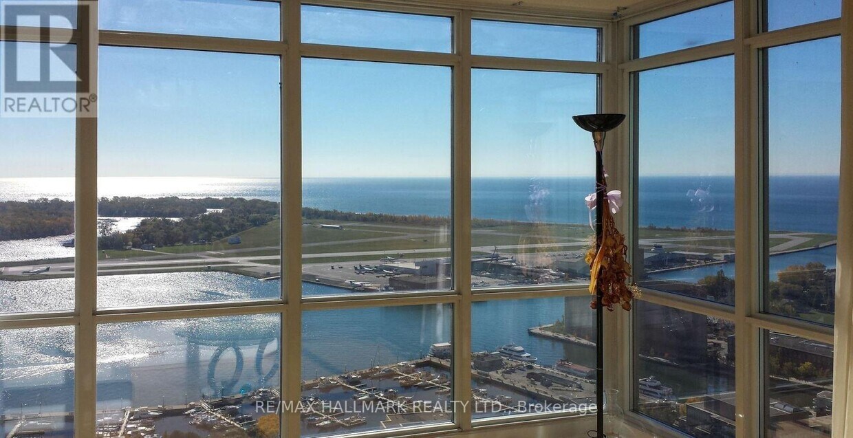 Photo principale - 4301-15-4615 Fort York Blvd