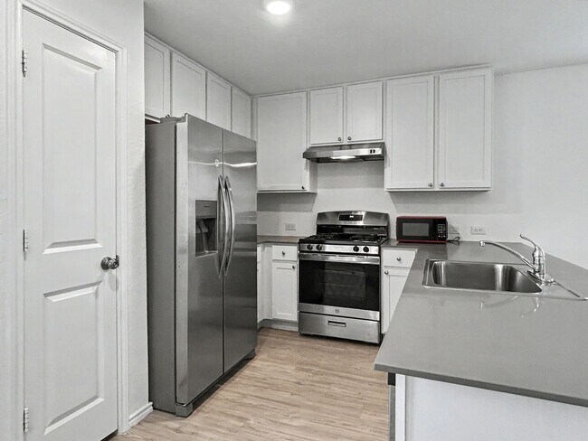 Building Photo - Comfortable 3-Bedroom Home in Seguin