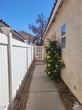 Building Photo - 7951 Sky Birch Ct
