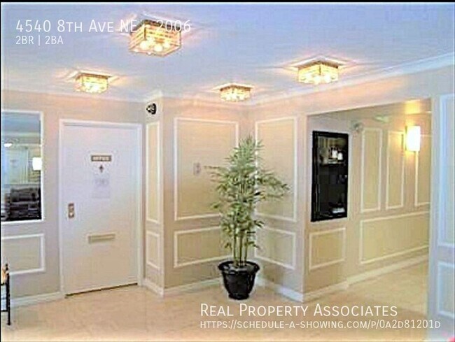 Foto del edificio - 4540 8th Ave NE