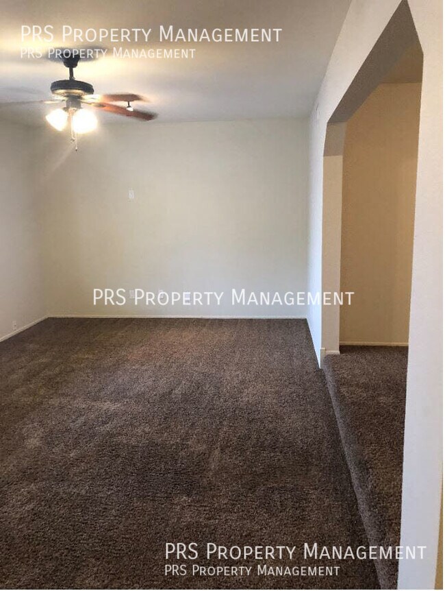 Foto del edificio - Tenant Showing Must Schedule Appointment T...