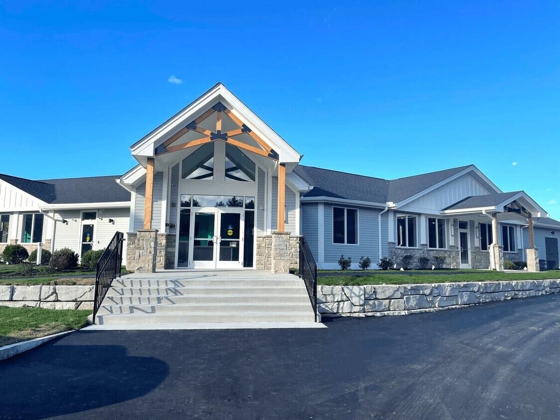 Foto principal - 38 Westgate Dr