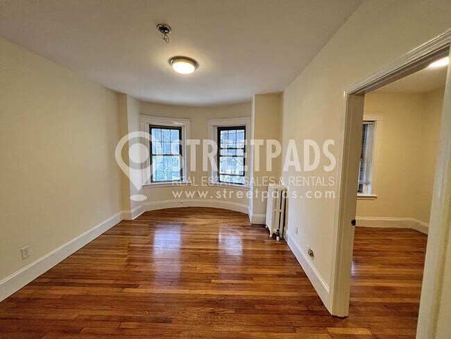 Foto del edificio - 1 bedroom in Boston MA 02134