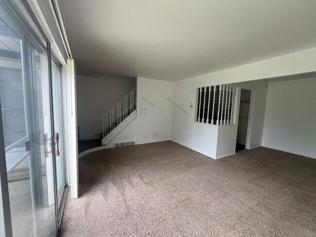 Foto del edificio - 8232 Karam Blvd