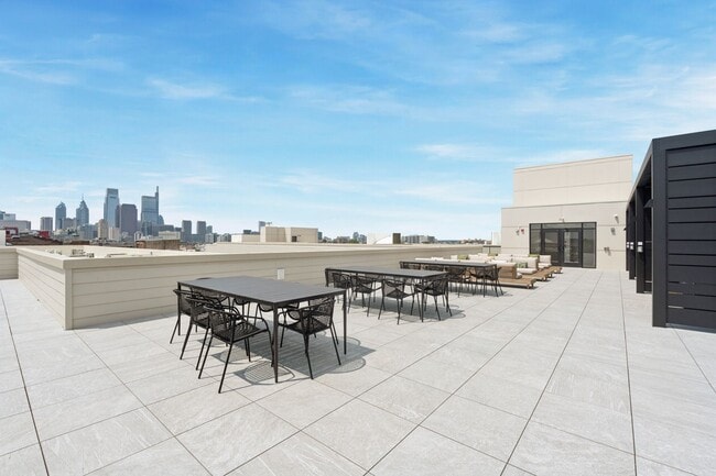 Interior Photo - The Lyle on Broad