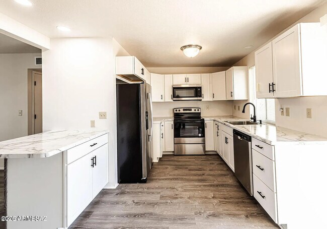 Foto del edificio - 3722 S Bellingham Pl