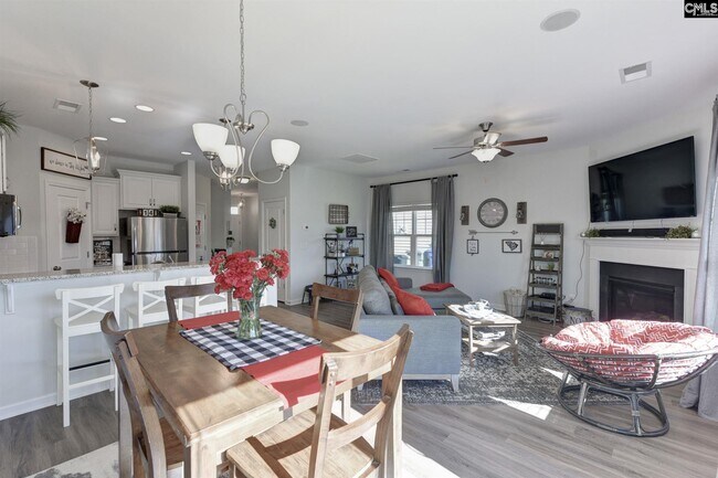 Foto del edificio - 288 Liberty Ridge Dr