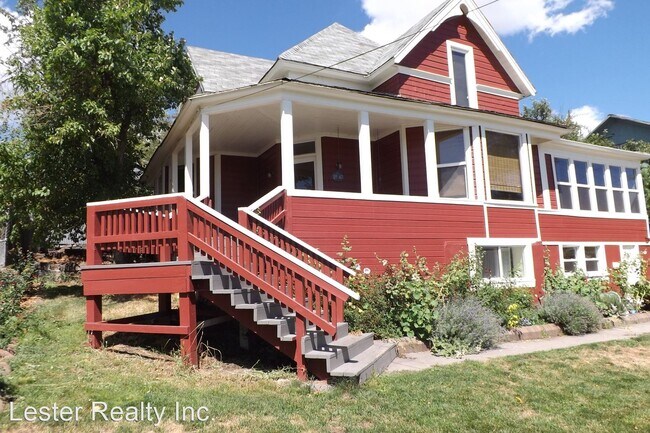Building Photo - 3 br, 2 bath House - 69 Pine St
