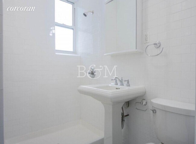 Foto del edificio - 41-40 40th St