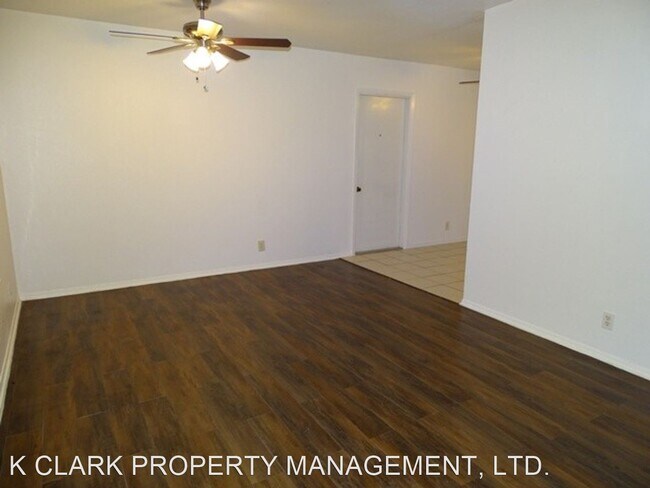 Foto del edificio - 3 br, 1 bath House - 5211 CINDERELLA ST