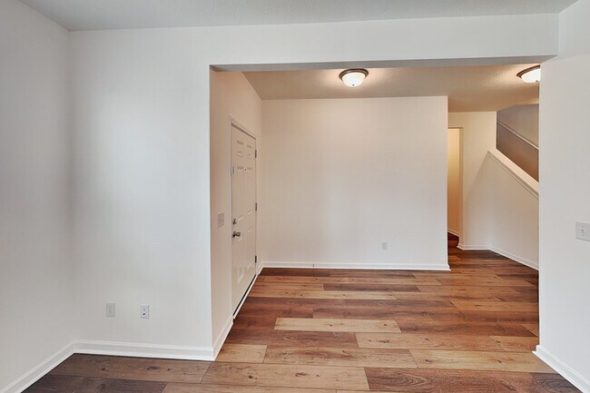 Foto del edificio - 10506 Broadford St