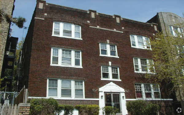 Primary Photo - Park Ave Apartments