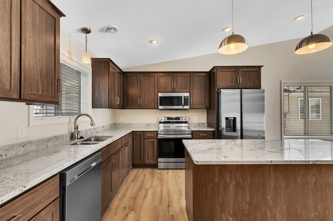 Foto del edificio - 4349 32nd St S