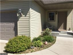 Building Photo - 1127 Mockingbird Loop