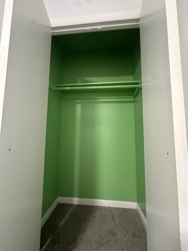 Foto del edificio - 8xxx Barrett Rd