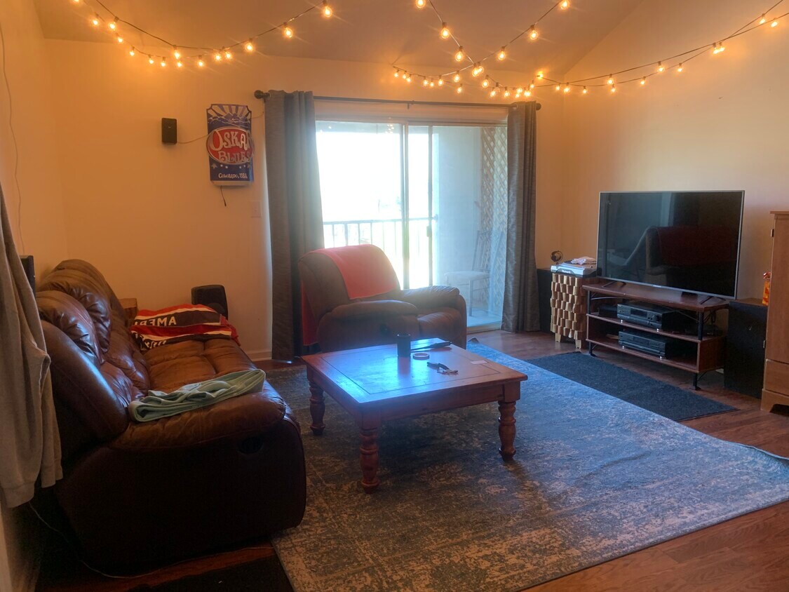 601 N Gay St Unit E301, Auburn, AL 36830 Condo for Rent in Auburn