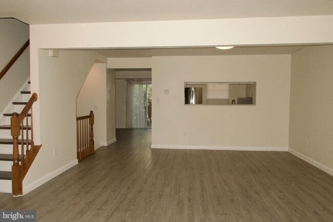 Building Photo - 9213 Andrew Dr