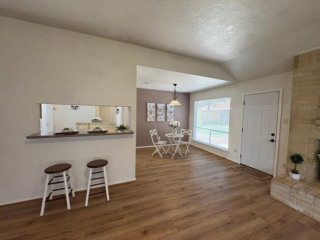 Foto del edificio - 4834 Bridgemont Ln