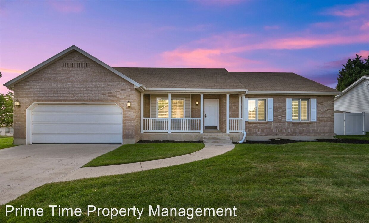 5 br, 3 bath House 344 S 900 W House Rental in Orem, UT