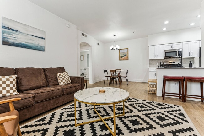 Building Photo - 9450 W Cabela Dr Building Photo - 9450 W Cabela Dr