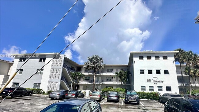 Building Photo - 2200 S Ocean Dr
