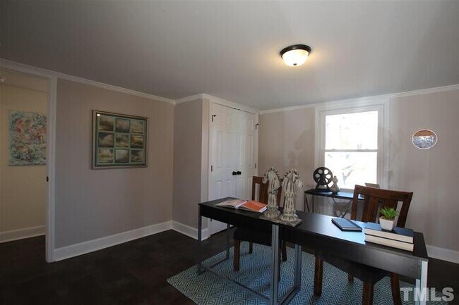 Foto del edificio - Updated single-family home in downtown Raleigh