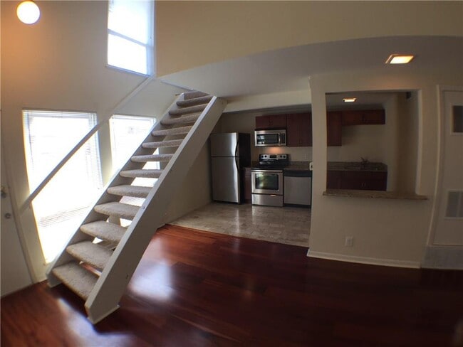 Foto del edificio - 2800 Cole St