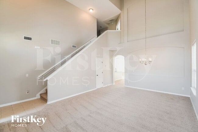 Foto del edificio - 3314 Horseshoe Trail Dr