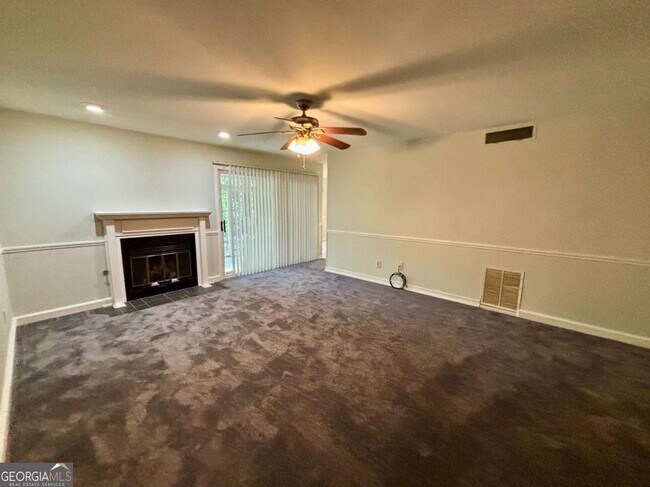 Foto del edificio - 57 Doranne Ct