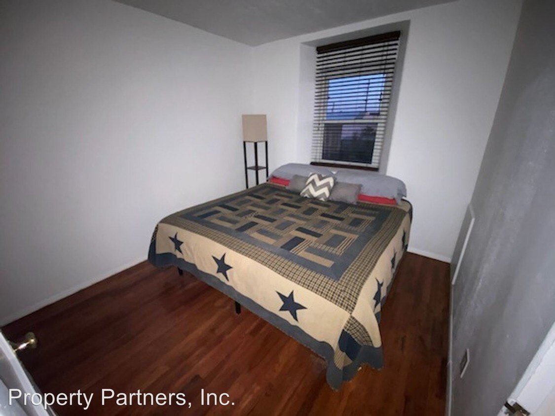 Foto principal - 500 2nd St SW