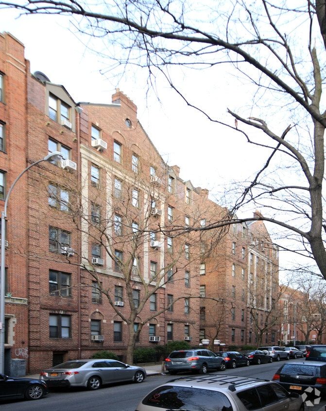 83rd St - 35-40 83rd St