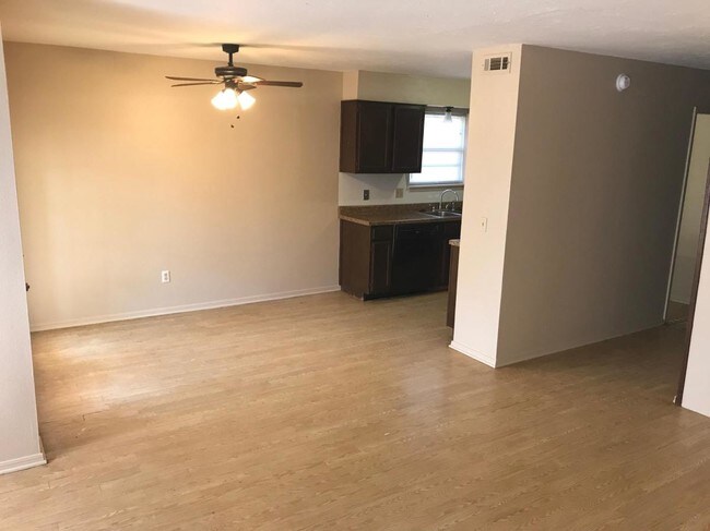 Building Photo - 6539 Lyrewood Ln