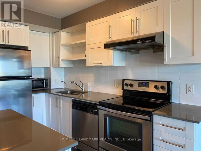 Photo du bâtiment - 253 South Park Rd