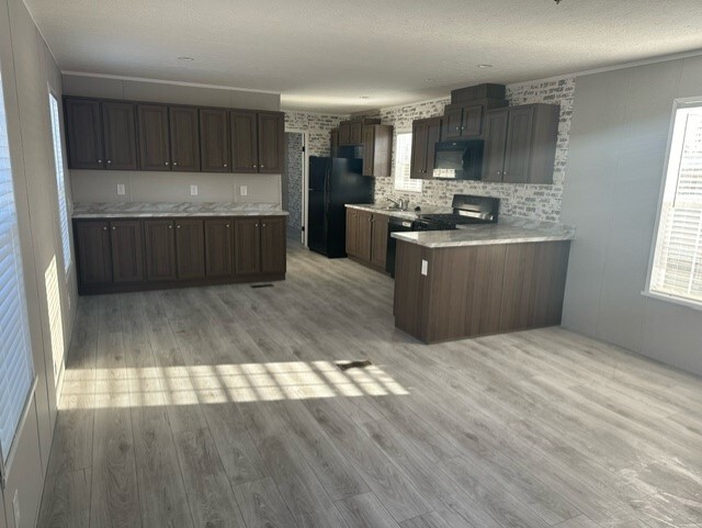 Primary Photo - 3527 Loveside Terrace