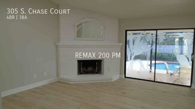 Building Photo - 305 S Chase Ct