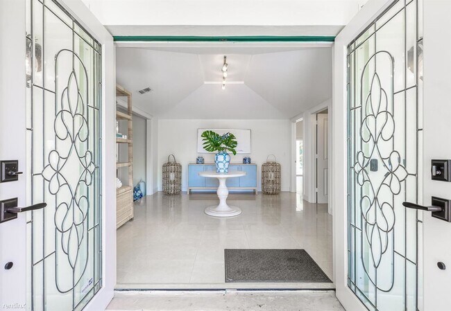 Foto del edificio - 3 br, 3.5 bath House - 2730 Cardinal Cir 2...