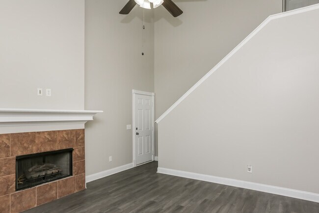 Building Photo - Charming 3 Bedroom Home in Pearl, MS!