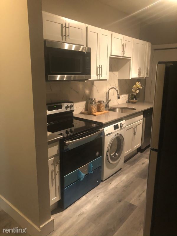 Primary Photo - 2 br, 1 bath Apartment - 368 e 53rd