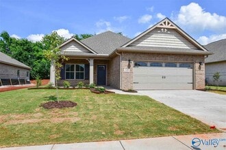Building Photo - 149 Rosemary Ayers Dr