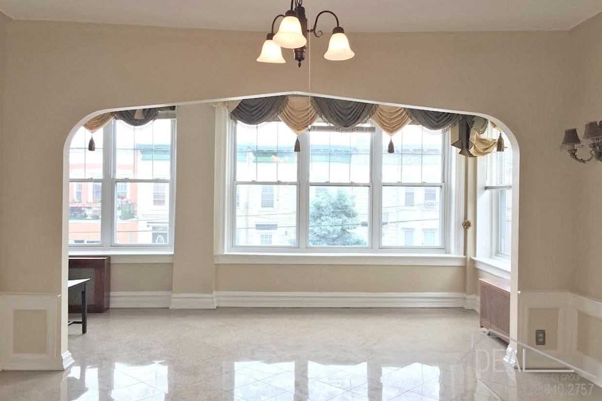 Primary Photo - Dyker Heights Spacious two bedroom