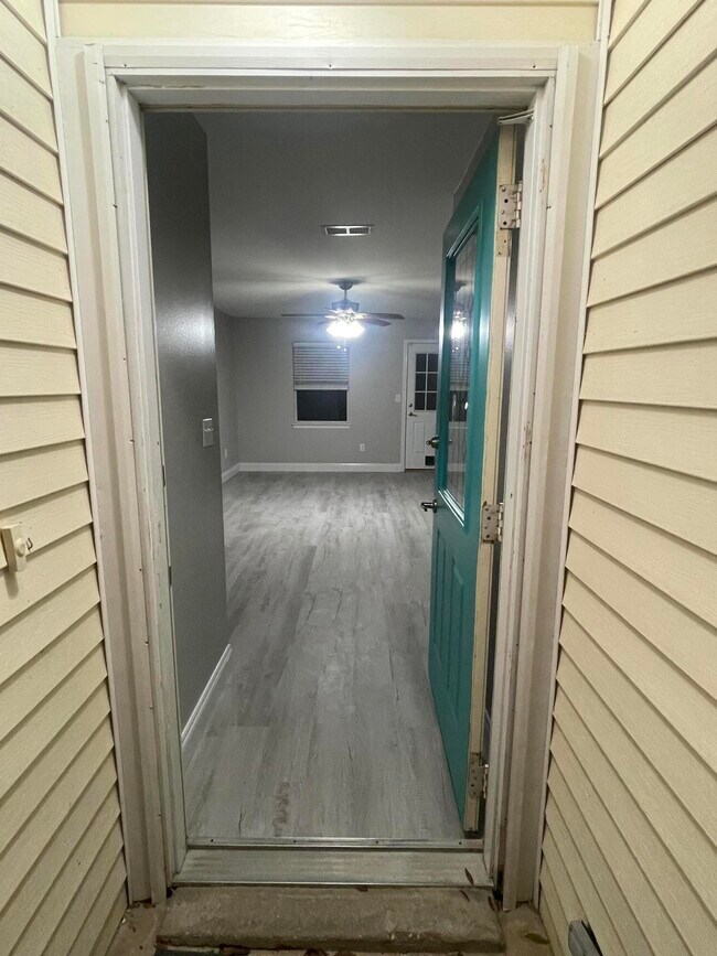 Foto del edificio - 162 Meadowbrook Ct